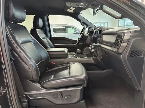 Used 2025 Ford F150 Lariat w/ Equipment Group 501A Mid image 15