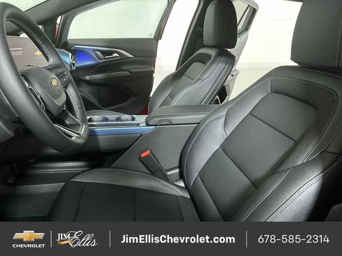 New 2026 Chevrolet Equinox EV LT image 35