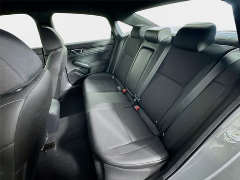 Used 2025 Honda Civic Sport image 21