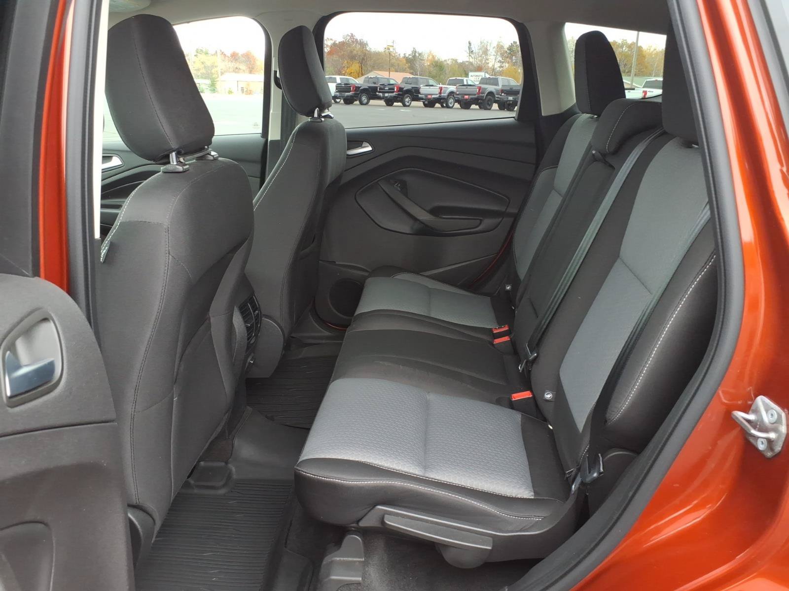 Used 2019 Ford Escape SE AWD/4WD image 14