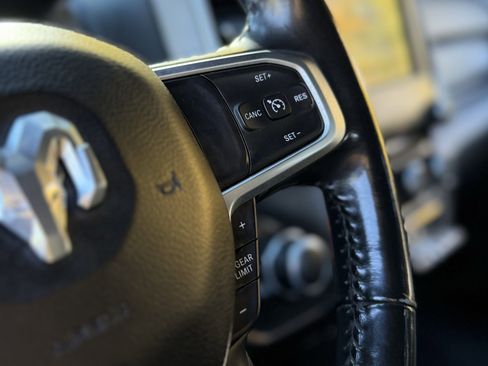 Used 2021 RAM 1500 Big Horn image 17