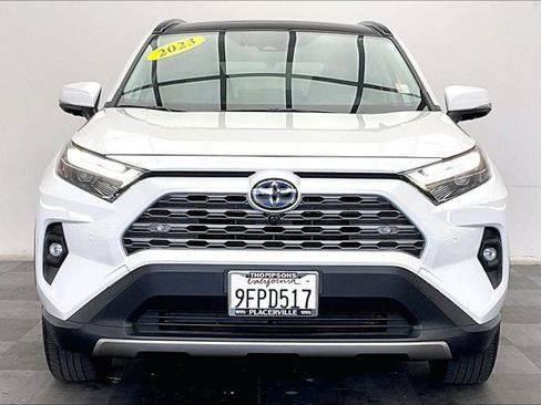 Used 2023 Toyota RAV4 Limited image 2