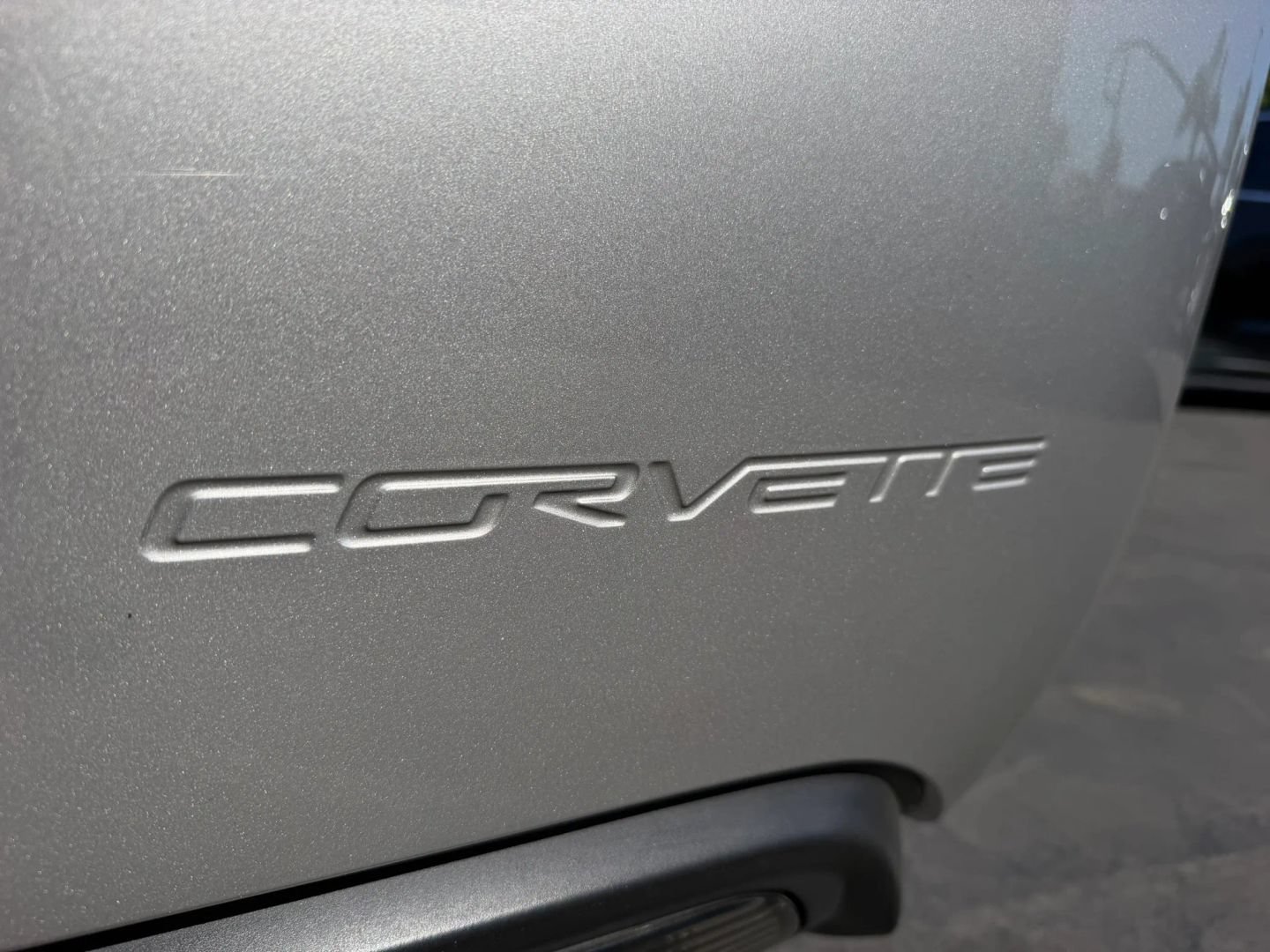 Used 2007 Chevrolet Corvette Coupe w/ Preferred Equipment Group RWD image 14