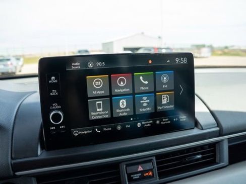 Used 2025 Honda Pilot Touring image 22