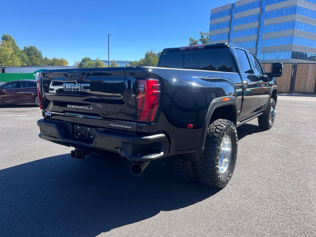 Used 2026 GMC Sierra 3500 Denali Ultimate AWD/4WD image 7