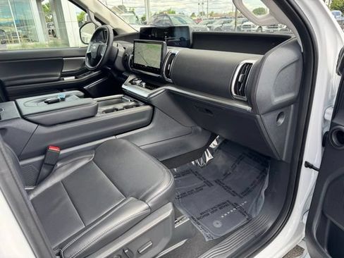 Certified 2025 Ford Expedition Max Platinum AWD/4WD image 35
