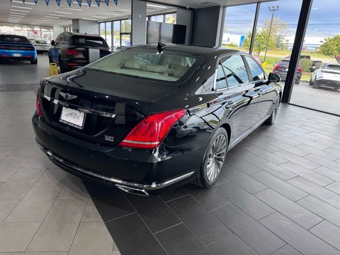 Used 2017 Genesis G90 3.3T Premium image 5