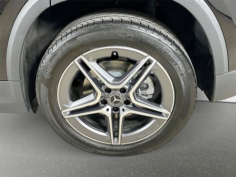 Certified 2023 Mercedes-Benz GLA 250 4MATIC image 36