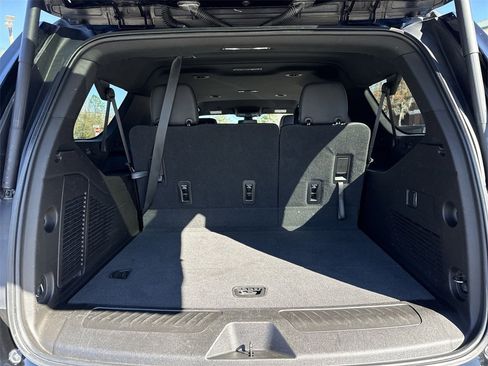 Used 2021 GMC Yukon XL SLT image 27