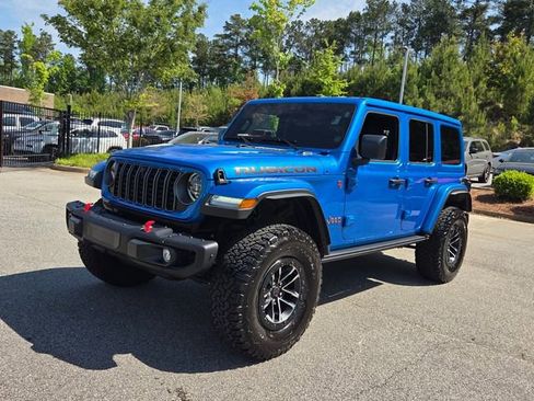 Used 2026 Jeep Wrangler Unlimited Rubicon AWD/4WD image 4