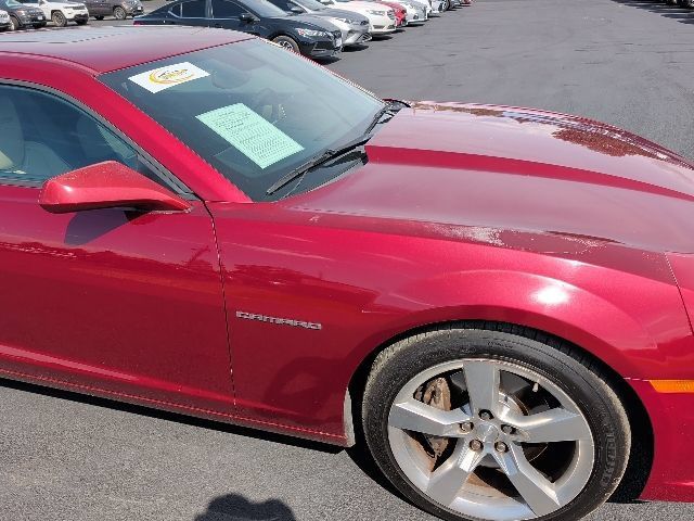 Used 2010 Chevrolet Camaro SS w/ RS Package RWD image 15