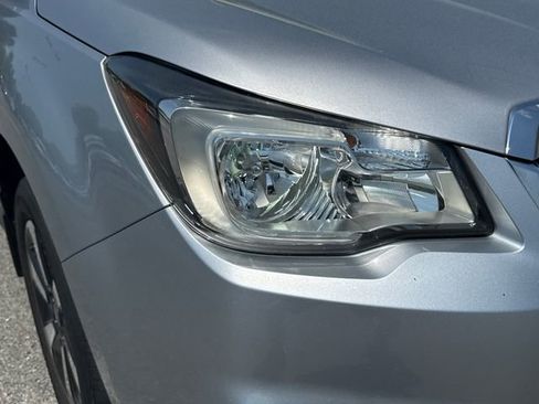 Used 2017 Subaru Forester 2.5i w/ Protection Package #1 AWD/4WD image 12