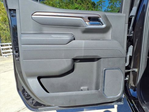 Used 2025 GMC Sierra 1500 SLT image 19