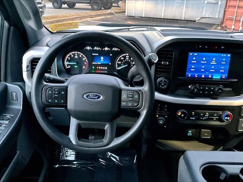 Used 2021 Ford F150 XLT w/ XTR Package image 5