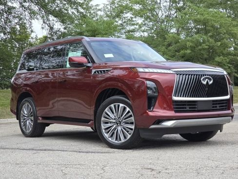 New 2025 INFINITI QX80 Luxe w/ Exterior Package image 2