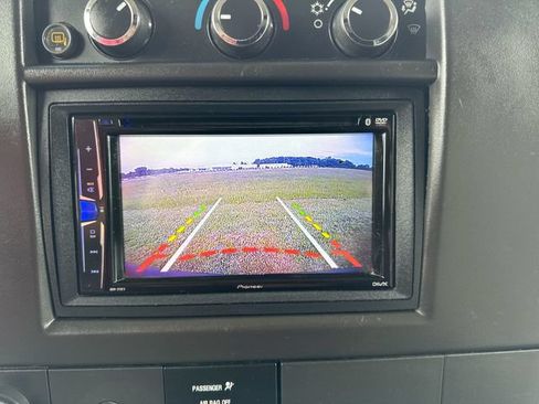 Used 2013 Chevrolet Express 2500 w/ Power Package RWD image 14