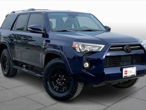 Certified 2021 Toyota 4Runner SR5 Premium image 2