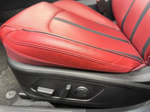 Used 2023 Kia K5 GT-Line image 13