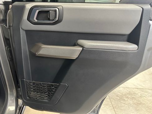 Used 2021 Ford Bronco Black Diamond AWD/4WD image 25