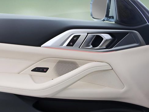 Used 2023 BMW M440i Coupe w/ Premium Package image 22