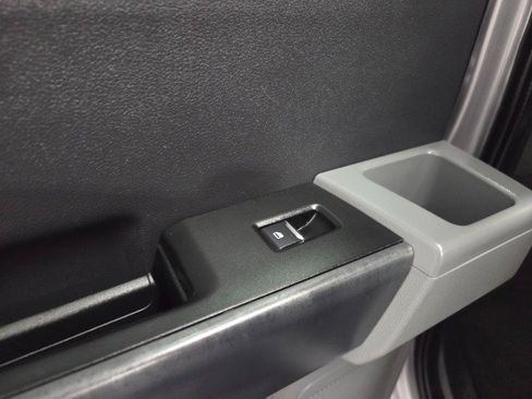 Used 2023 Ford F250 XLT image 36