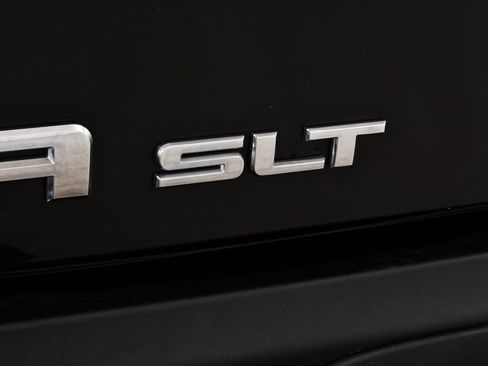 Used 2013 GMC Sierra 2500 SLT w/ SLT Convenience Package image 23