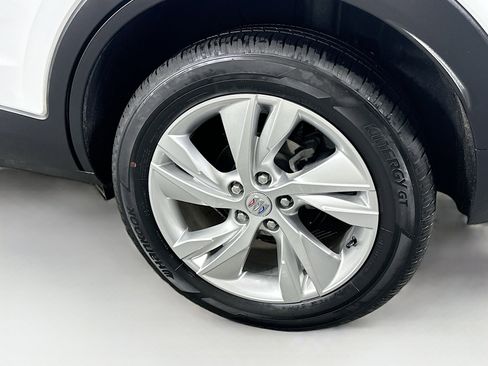 Used 2025 Buick Encore GX Preferred image 11