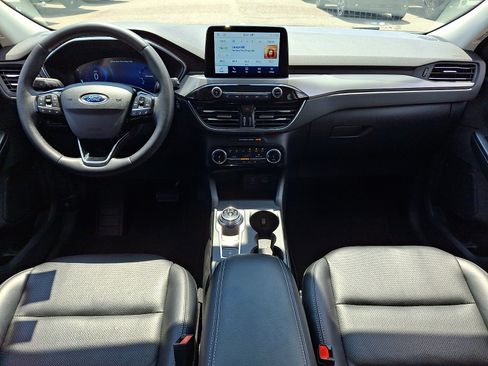 Certified 2022 Ford Escape Titanium AWD/4WD image 14