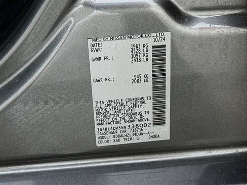 Used 2025 Nissan Altima 2.5 SV image 12