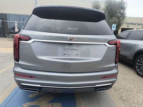 Certified 2023 Cadillac XT6 Premium Luxury FWD image 5