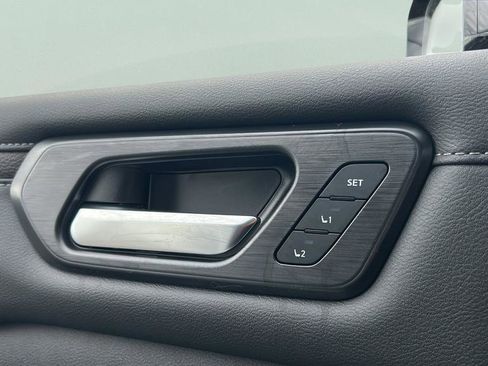 New 2026 Nissan Armada Platinum RWD image 27