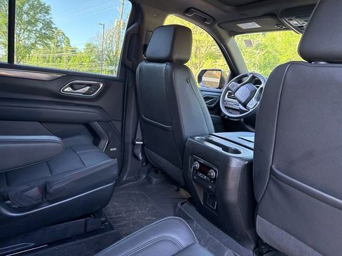 Used 2023 Chevrolet Tahoe RST w/ Luxury Package AWD/4WD image 9