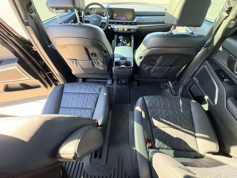 Used 2024 Kia Telluride SX Prestige X-Line image 16