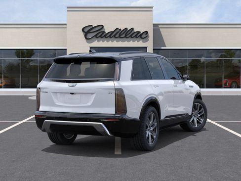 New 2027 Cadillac Vistiq Sport w/ LPO, Floor Liner Package AWD/4WD image 4
