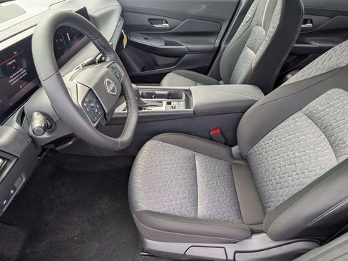 New 2026 Nissan Sentra SV w/ SV Convenience Package FWD image 11