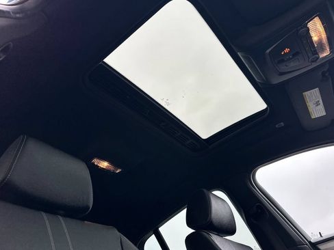 Used 2018 BMW X4 M40i AWD/4WD image 18