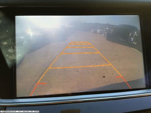 Used 2017 Cadillac XT5 Luxury w/ Driver Awareness Package image 9