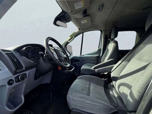 Used 2015 Ford Transit 350 XLT image 12