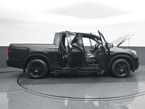 Used 2018 Honda Ridgeline Black Edition image 25