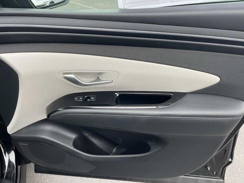 Certified 2024 Hyundai Tucson Limited AWD/4WD image 23