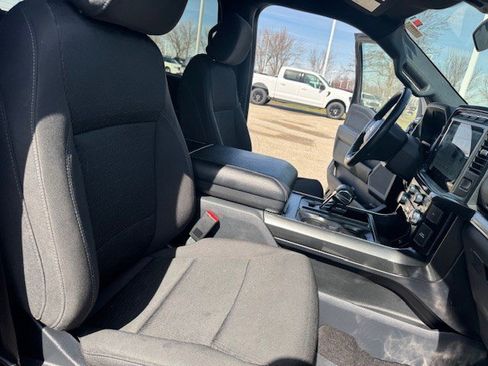 Used 2022 Ford F150 XLT w/ Equipment Group 302A High image 33