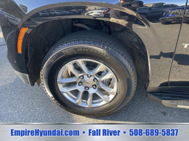 Used 2025 Chevrolet Tahoe LT AWD/4WD image 12