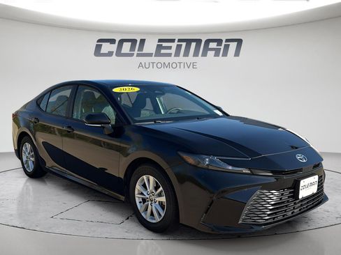 Used 2026 Toyota Camry LE FWD image 7