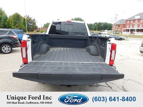 Used 2021 Ford F250 Lariat image 10