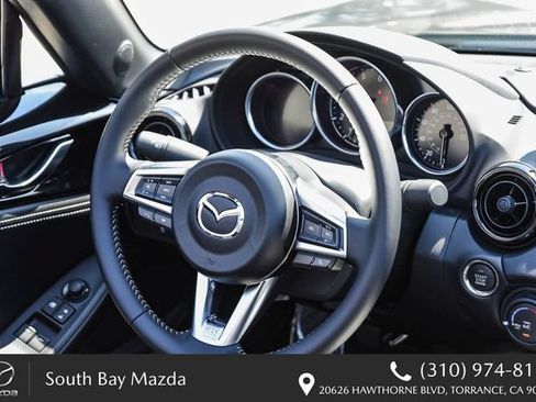 New 2026 MAZDA MX-5 Miata Club w/ Appearance Package RWD image 16