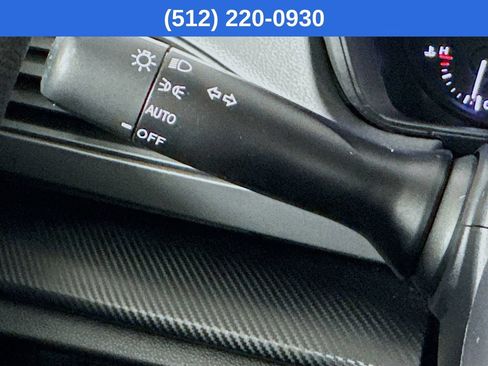 Used 2024 Subaru Crosstrek 2.0i AWD/4WD image 13