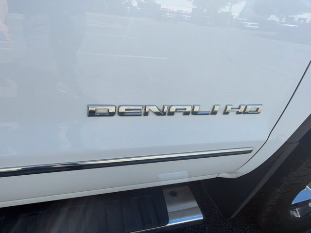 Used 2019 GMC Sierra 3500 Denali w/ Duramax Plus Package AWD/4WD image 5