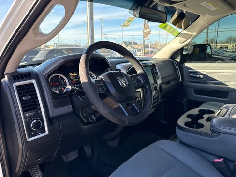 Used 2017 RAM 2500 SLT image 9