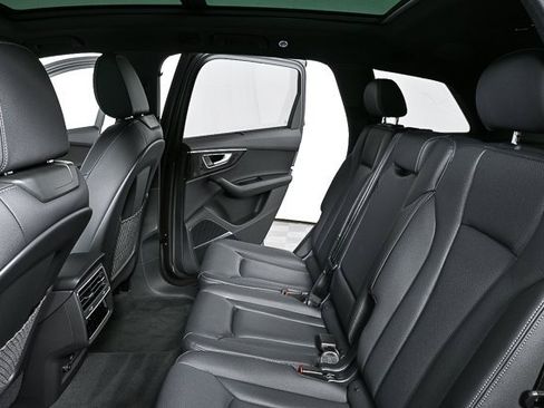 New 2025 Audi Q7 3.0T Premium Plus image 23