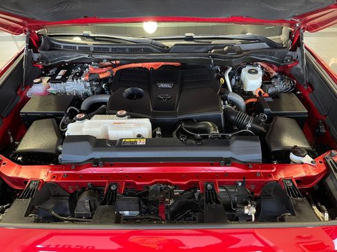 Used 2023 Toyota Sequoia Platinum image 23